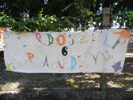 2014-ben június 13-án, pénteken, az egyik "tízmilliószoros napon", Törökbálinton, a saját otthonunkban rendeztük meg az  "ERDŐSZÉLI RANDEVÚ - HOGY ÉREZD JÓL MAGAD A BŐRÖDBEN"  c. eseményt, melyen díjmentes volt a belépés. 